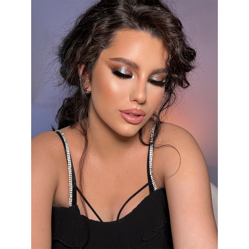 Liquid Waterproof Medium Coverage Foundation MUP